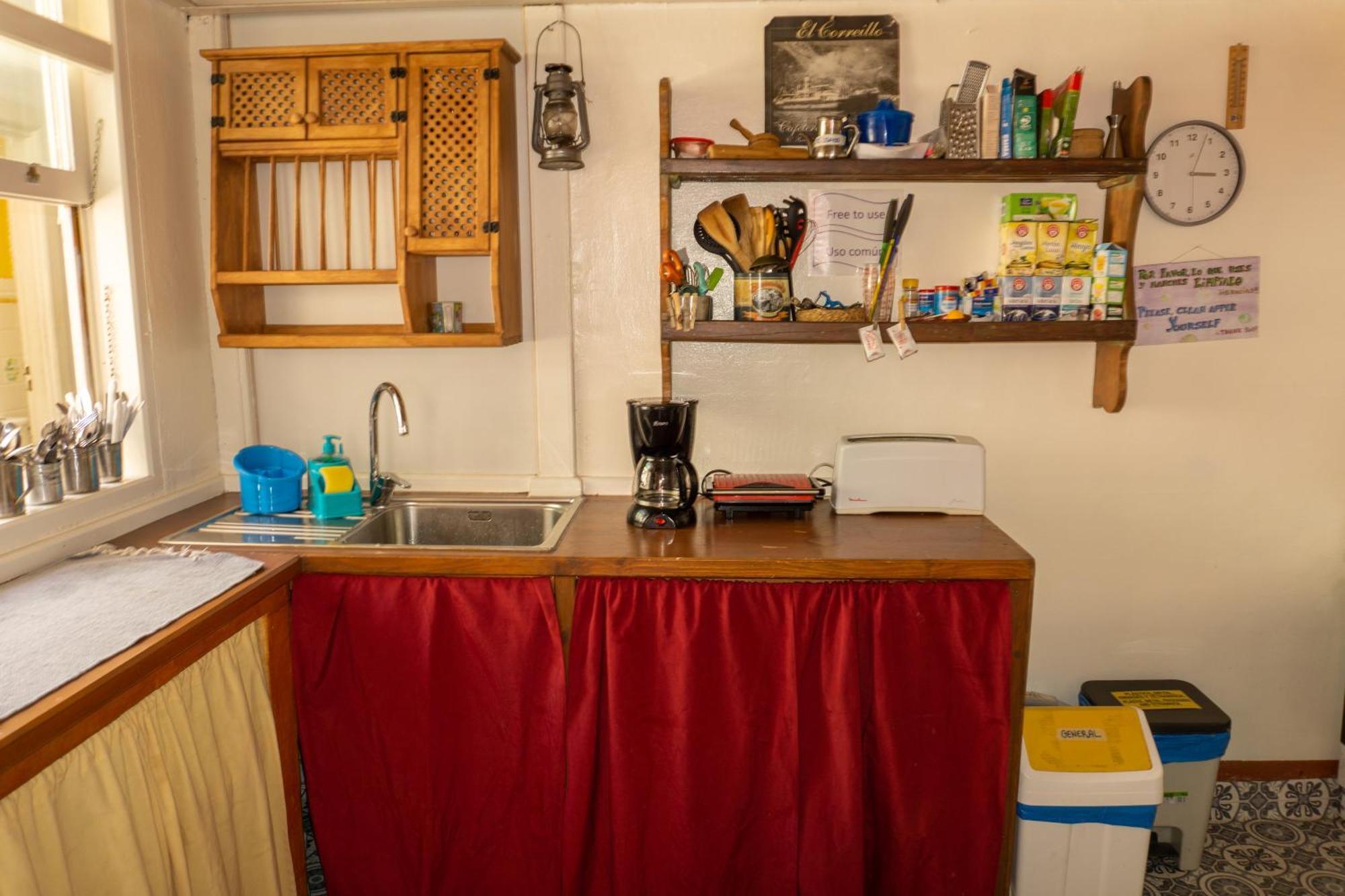 Hostel Albergue La Casa Encantada Ел Пасо Екстериор снимка