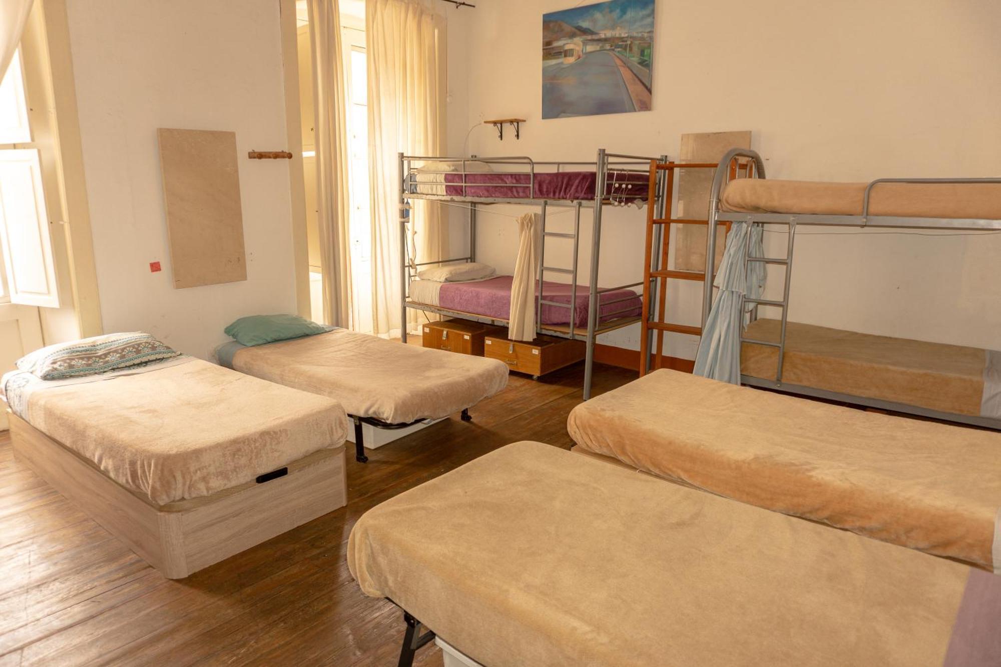 Hostel Albergue La Casa Encantada Ел Пасо Екстериор снимка